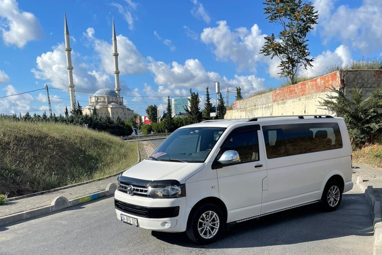 Prywatny transfer z lotniska w Stambule do hoteli w StambuleZ lotniska w Stambule do strony azjatyckiej Kadikoy, Moda Uskudar Maltepe