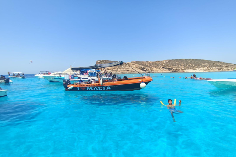 Von Cirkewwa aus: Comino und Blaue Lagune Private Bootstour