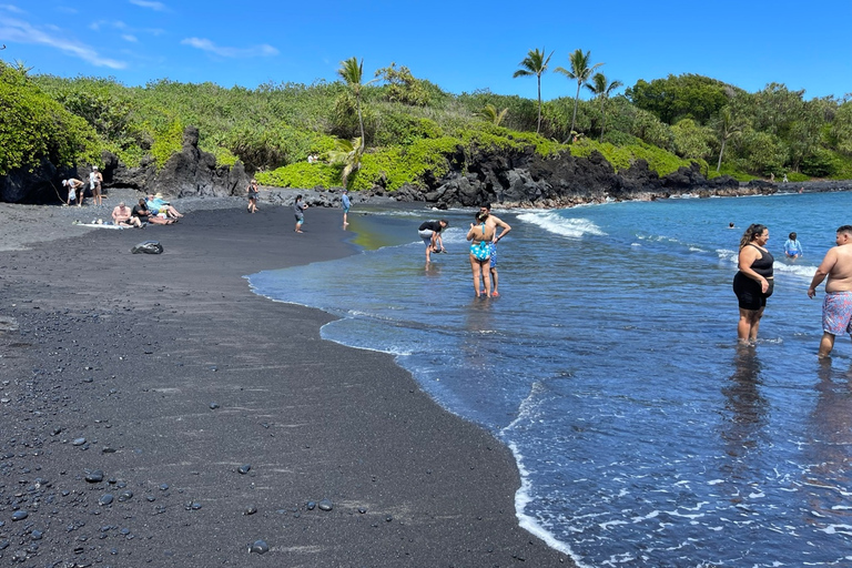 From Lahaina, Maui: Road to Hana Tour