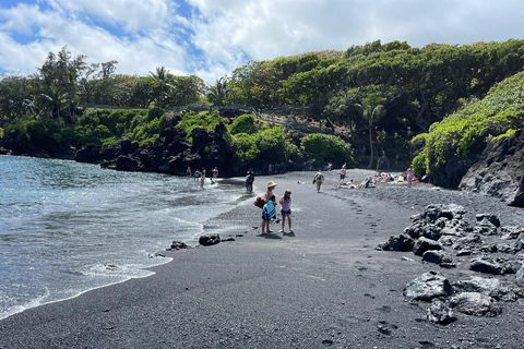 From Lahaina, Maui: Road to Hana Tour