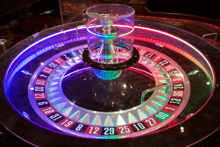 Las Vegas Casino: Gambling Class on Real Tables