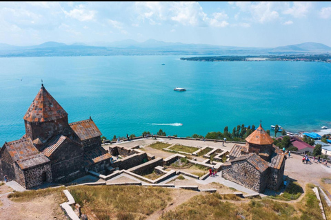 Armenia Day Tour: Dmanisi, Sevan & Yerevan