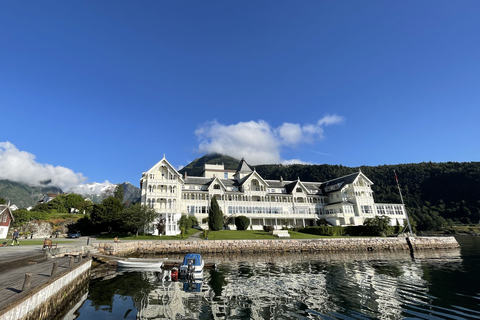 Croisière privée de 2 jours dans le fjord SognefjordenAu départ de Bergen : Croisière privée de 2 jours dans le fjord de Sognefjorden