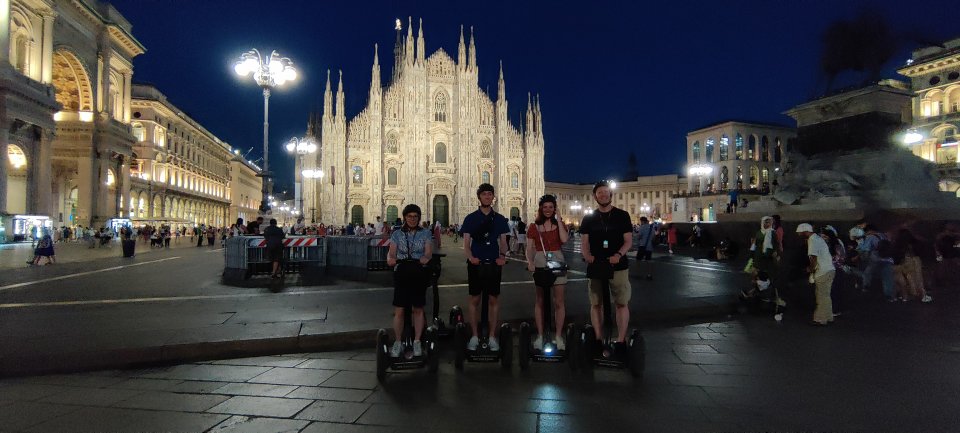 Mailand: 2,5-stündige Segway-Tour bei Nacht
