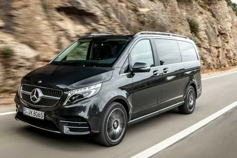 From Sorrento: Private One-Way Transfer to Amalfi or Ravello