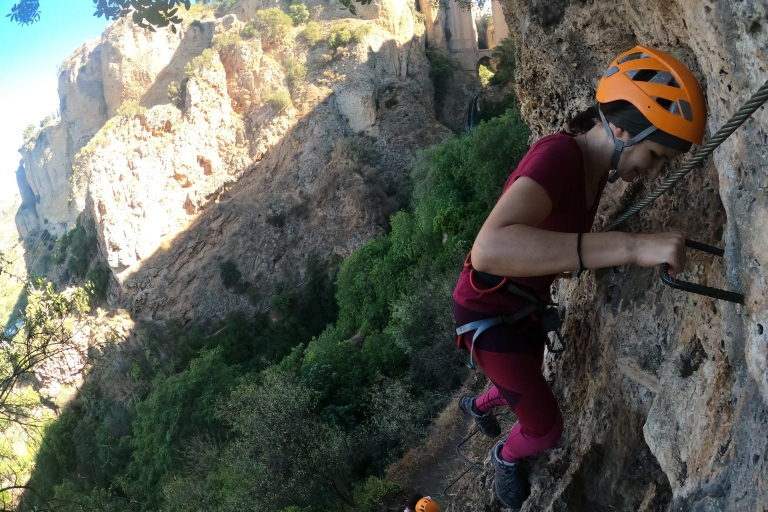 Ronda : Escalade guidée Via Ferrata Tajo del RondaRonda : Visite guidée d'escalade du Tajo del Ronda avec collations