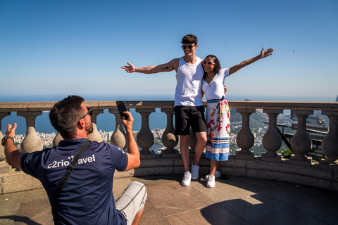 Rio: Przejazd pociągiem do kościoła Chrystusa Odkupiciela i Sugarloaf Combo Tour