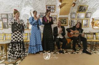 Granada: Los Amayas Höhle Flamenco Show Ticket