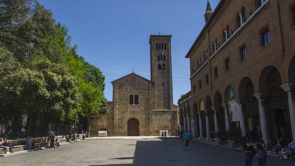 Ravenna / Italy - city walk 4K 