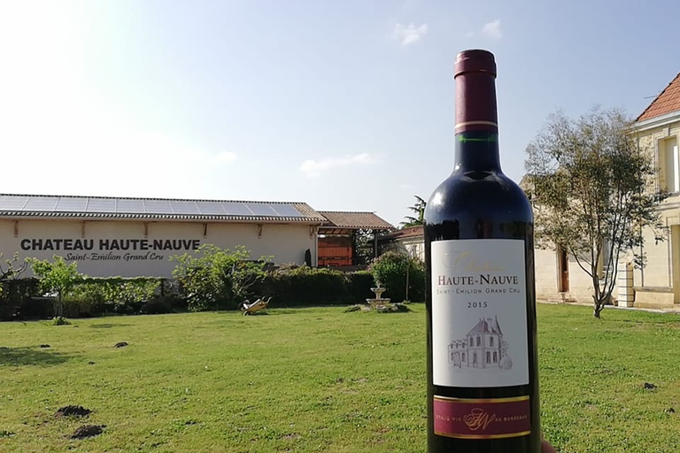 Saint-Émilion: Vineyard Walking Tour and Tasting Guided Tour in English