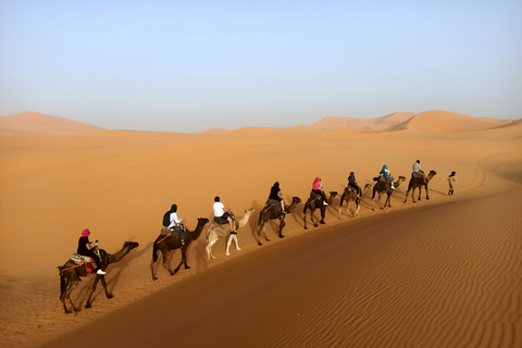 Marrakesh: 3-Day Tour to Fez with Overnight Desert Camping