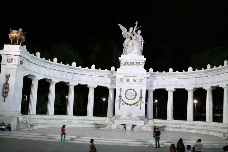 Mexico City : Visite de nuit en bus à impérialeVisite nocturne de la ville de Mexico