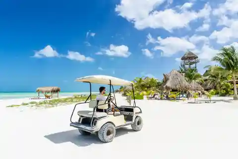 De Cancun: excursão guiada de um dia a Isla Holbox com almoço