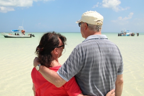 From Cancun: Guided Day Trip to Isla Holbox with Lunch
