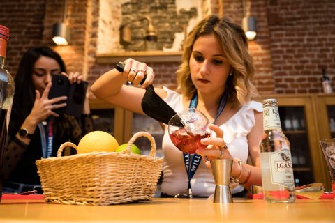 Turin: Cocktail Masterclass at Casa Martini with 2 Cocktails