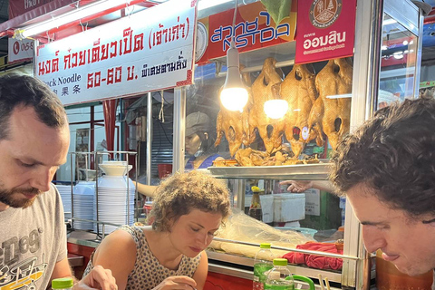 Bangkok: Yaowarat Street Food-wandeltocht 's nachts