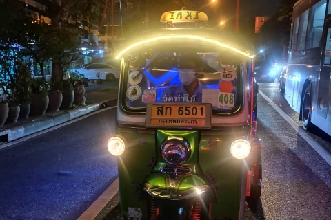 Bangkok : Visite nocturne en Tuk Tuk avec dégustation de nourriture dans la vieille ville