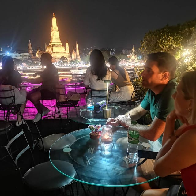 Tripadvisor  Tour de comida secreta com os moradores em Bangkok