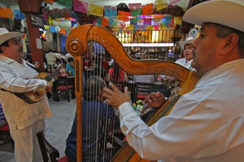 Ciudad de México: Cantinas Tour de Bares Tradicionales MexicanosCantinas de Ciudad de México: Tour de Bares Tradicionales Mexicanos