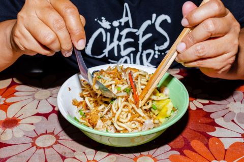 Phuket: Excursão de degustação de comida na cidade velha com 14 pratos
