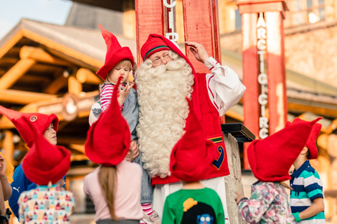 Rovaniemi: visita al villaggio di Babbo Natale con prelievo dall&#039;hotel