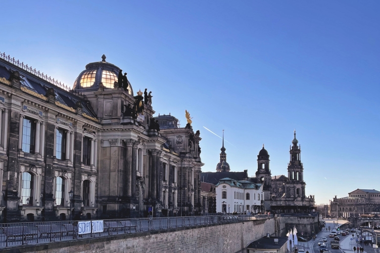 Dresden: Old Town Outdoor Exploration Game met verrassing