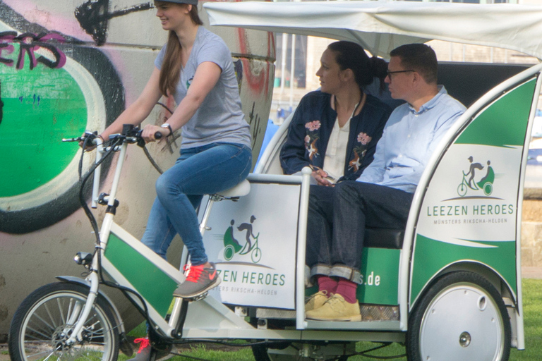 Münster: City tour guiado particular na cidade por um riquixá1 hora - Rickshaw City Tour