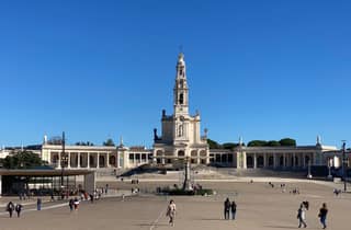 Lissabon: Fátima, Batalha, Nazaré & Obidos – Kleingruppentour