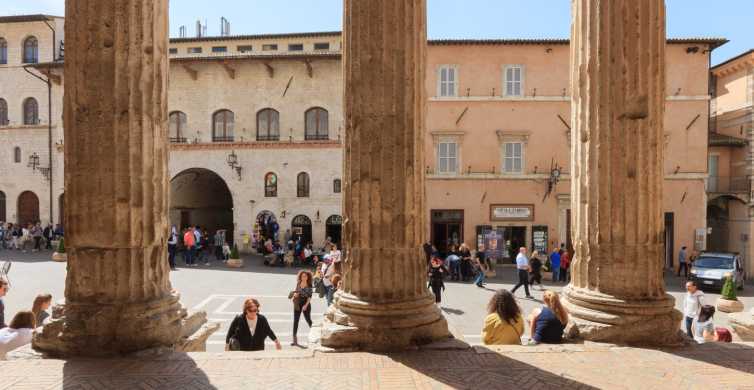 Assisi: Tour guidato a piedi del centro storico di Assisi