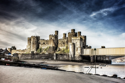 Los 4 castillos medievales de Gales - Recorrido privado/en grupo