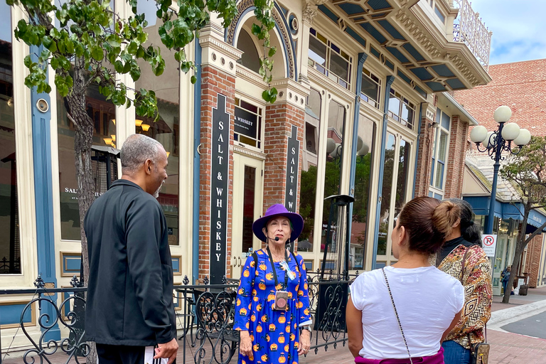 San Diego: Gaslamp Quarter Historic True Crime Walking TourExcursão de 1,5 horas