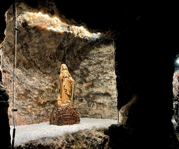 Loulé: St. Barbara Art Collection w/Guided Salt Mine Tour