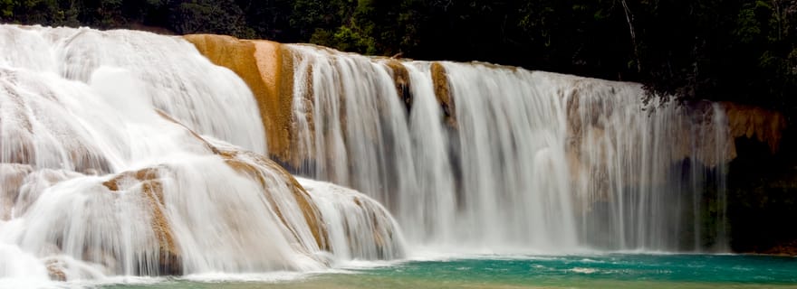 Palenque : excursion d'une journée à Agua Azul, Misol-Ha et aux ruines de Palenque