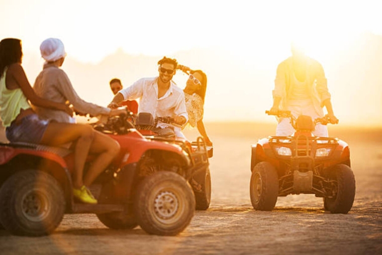 Sharm El Sheikh: zonsondergangtour per ATV Quad met Echo MountainZonsondergangtour per dubbele quad met kameelrit, diner en show