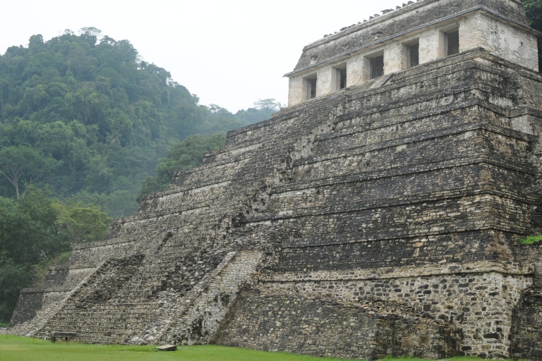 Tuxtla Gutierrez: Palenque Ruins Day Tour with Breakfast Agua Azul, Misolha & Palenque Ruins - Spanish Guide