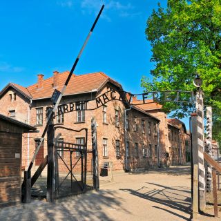 Cracovia: tour guidato di Auschwitz Prelievo dall'hotel e opzioni per il pranzo