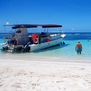 Punta Cana: Saona, Canto de la Playa & Mano Juan Village