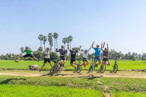 Kampong Phluk: Floating Village Bike Tour and Sunset Cruise Siem Reap: Floating Village Bike Tour and Sunset Cruise