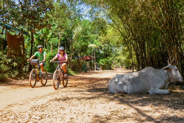 Kampong Phluk: wycieczka rowerowa po pływającej wiosce i rejs o zachodzie słońcaSiem Reap: wycieczka rowerowa po pływającej wiosce i rejs o zachodzie słońca