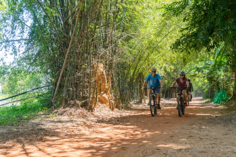 Kampong Phluk : Visite à vélo du village flottant et croisière au coucher du soleilSiem Reap : Visite à vélo du village flottant et croisière au coucher du soleil