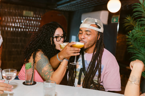 Live and feel Cartagena through its cocktails. Experience Cartagena through its cocktails