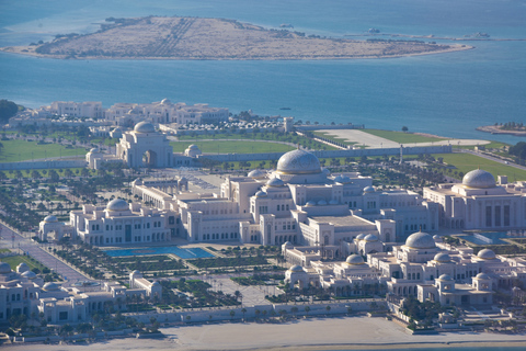 Abu Dhabi: Shared Helicopter Tour