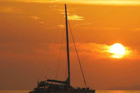 Romántico crucero privado en catamarán al atardecer(Copia de) Maritius: Crucero privado en catamarán al atardecer