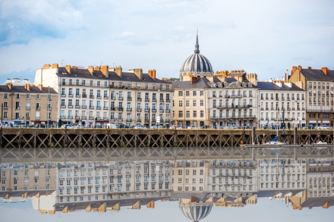 Nantes: Búsqueda del tesoro autoguiada y audioguía