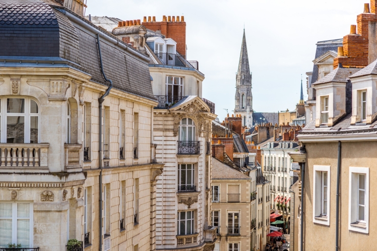Nantes : Visite guidée de la ville en audioguide avec Smartphone