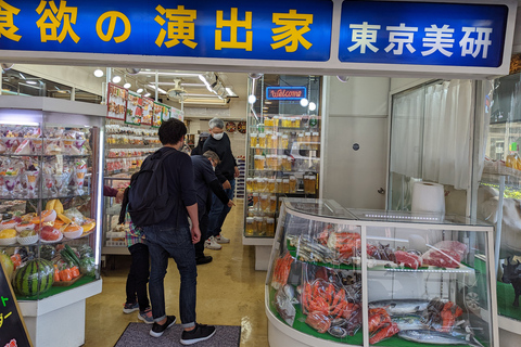 Asakusa: Visitas a lojas de réplicas de alimentos após o passeio históricoTóquio: passeio gastronômico a pé pela rua Kappabashi e Asakusa