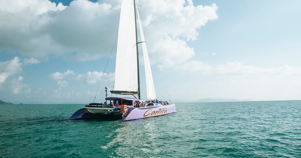 catamaran sunset cruise airlie beach