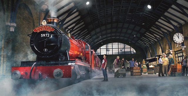 London: Harry Potter Warner Bros. Tour with Hotel Package