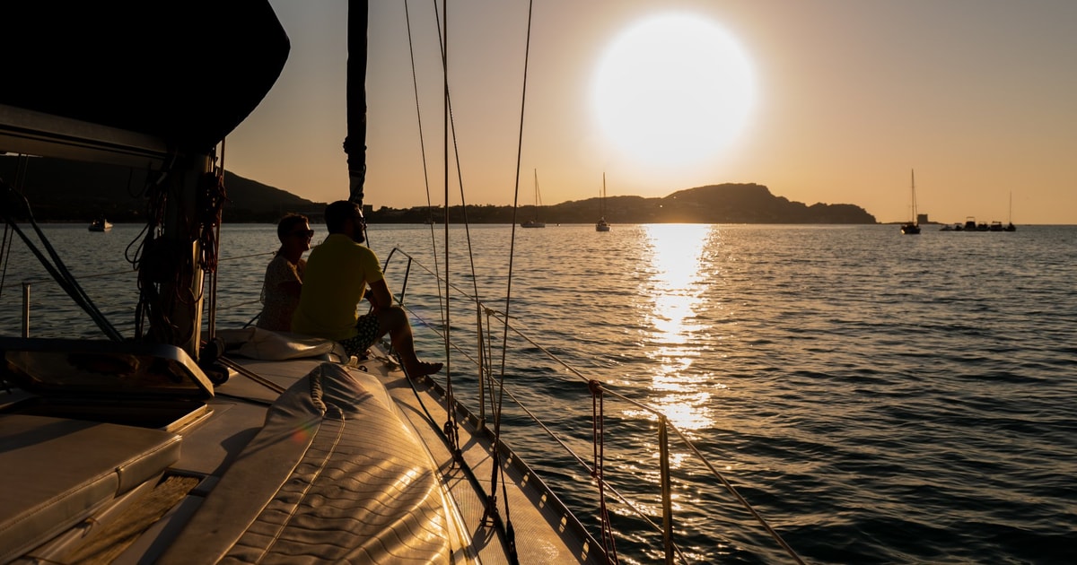 Stintino Tour Privato In Barca A Vela Al Tramonto Dell Asinara E Della