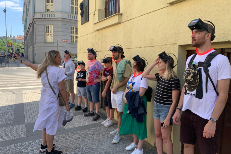 Prague: Guided Walking Tour with Virtual Reality (VR)